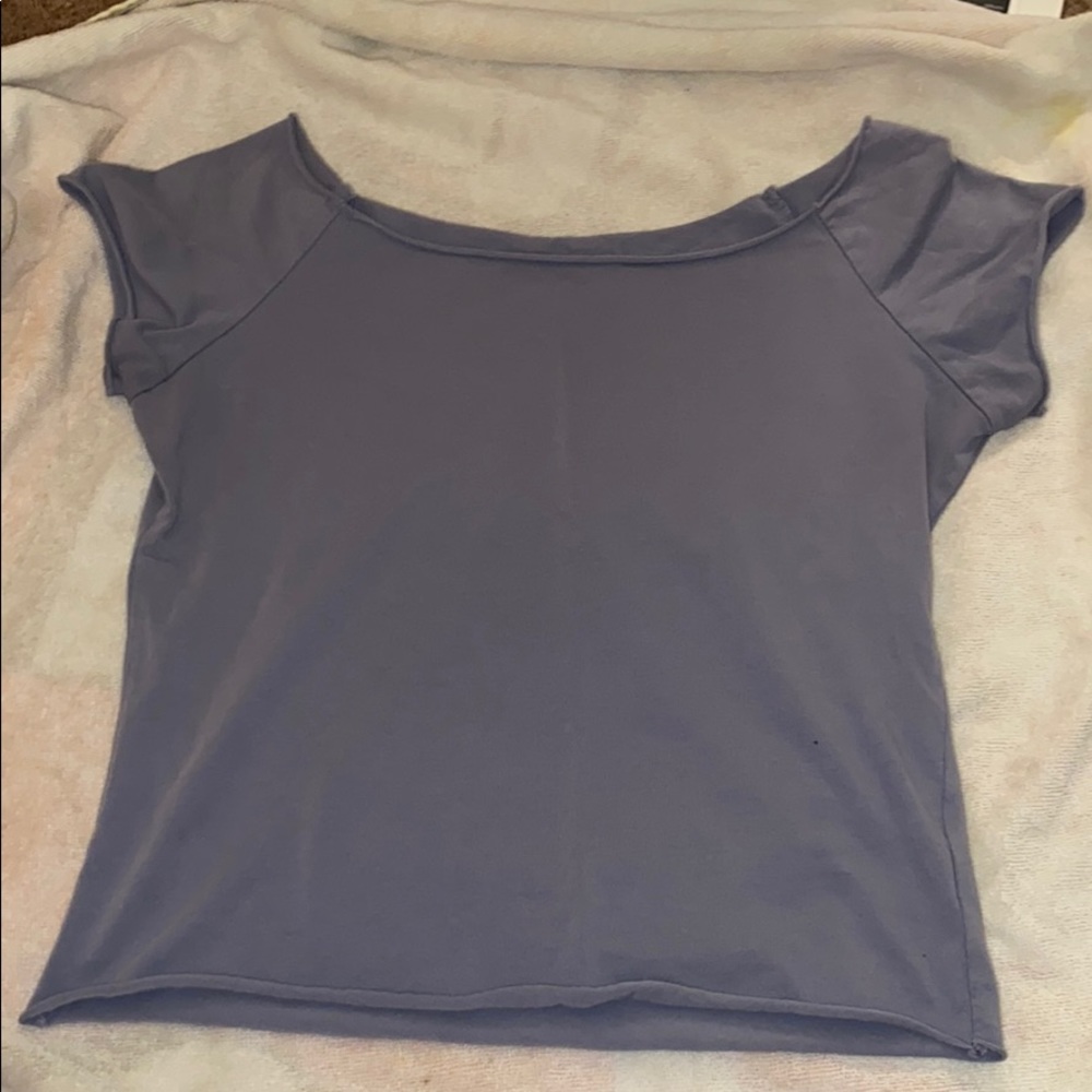 blueish gray crop top